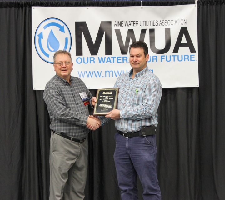 KWD Supt. Rogers Receives Jeff Nixon Distinguished Service Award from MWUA